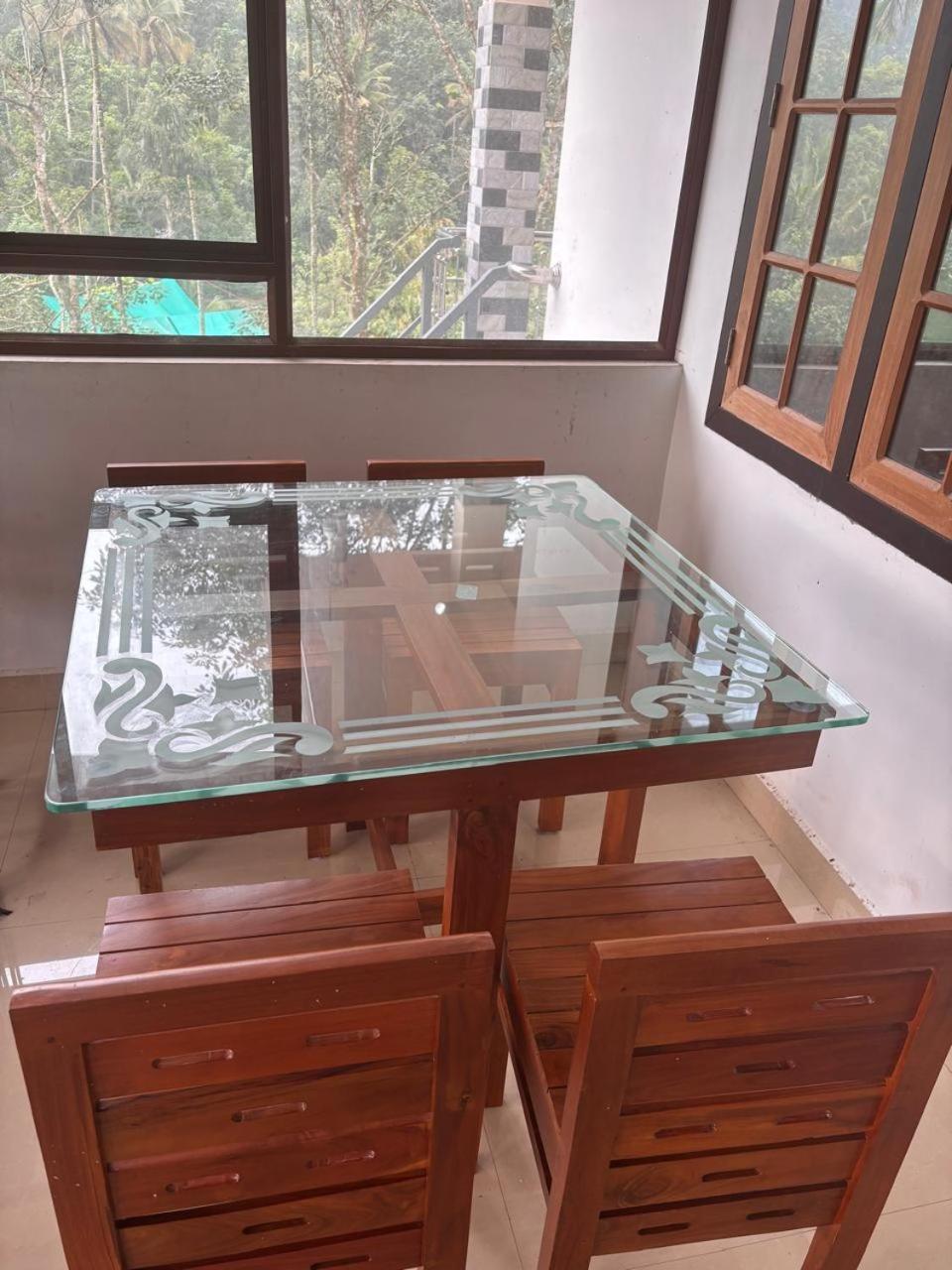 Homestay Casa Grande Munnar Anaviratty