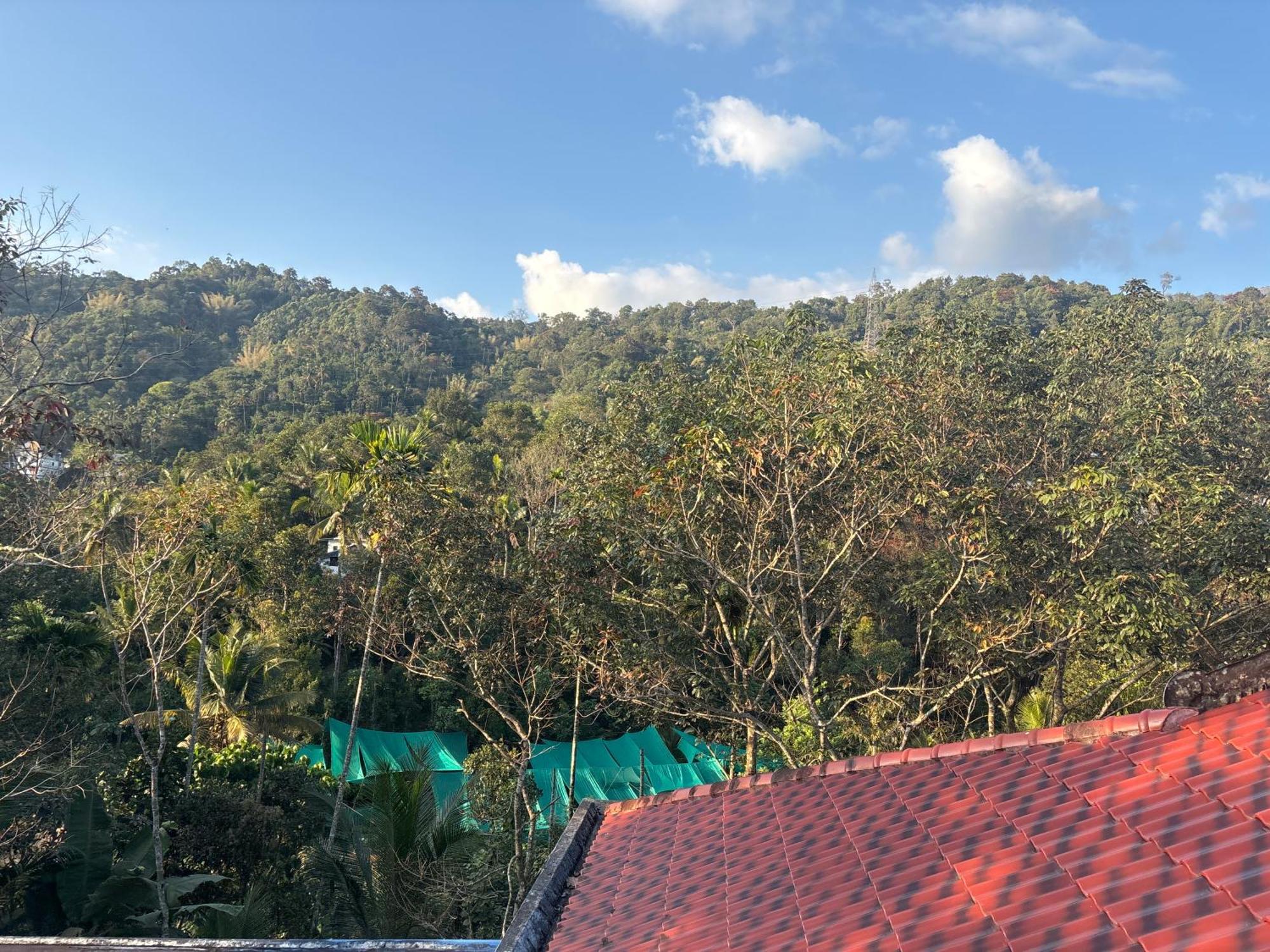 Homestay Casa Grande Munnar Anaviratty